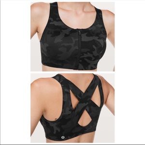 Lululemon Enlite zip front sports bra - like new!